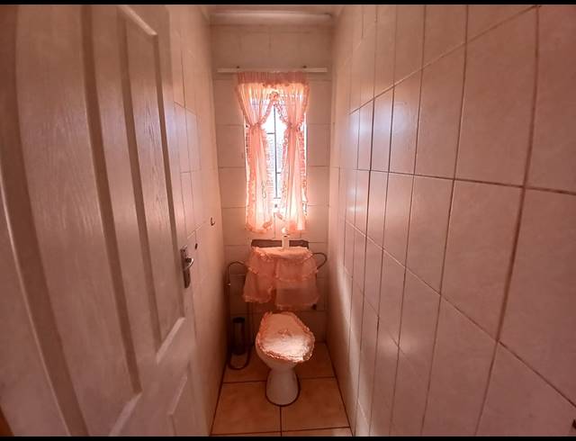 3 BEDROOM HOUSE FOR SALE IN EVATON WEST